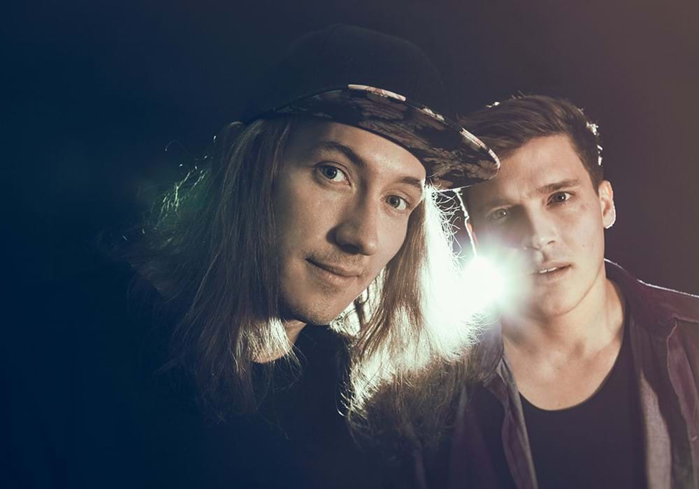 Jamie MacDowell & Tom Thum gallery image