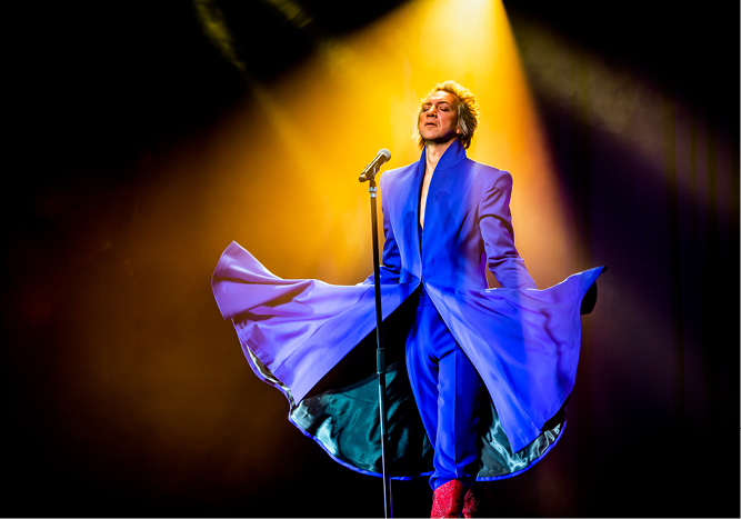 Sven Ratzke: Where Are We Now: The Songs of David Bowie gallery image