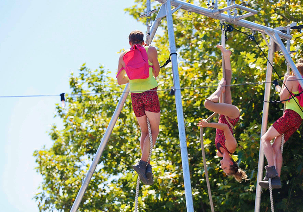 The Biggest Little Circus: Spectacular aerials,  OMG juggling,  good ol' Kiwi comedy and LOADS OF LYCRA!  gallery image